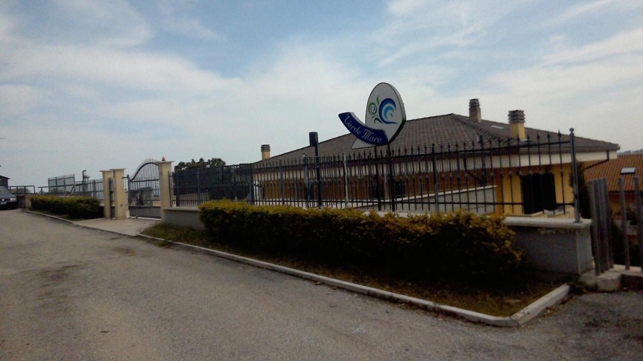 Verde Mare "Appartamenti Per Vacanze" Tortoreto Zewnętrze zdjęcie